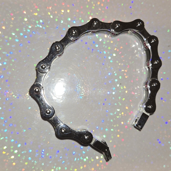 Heavy Metal Bracelet - Picture 2 of 2